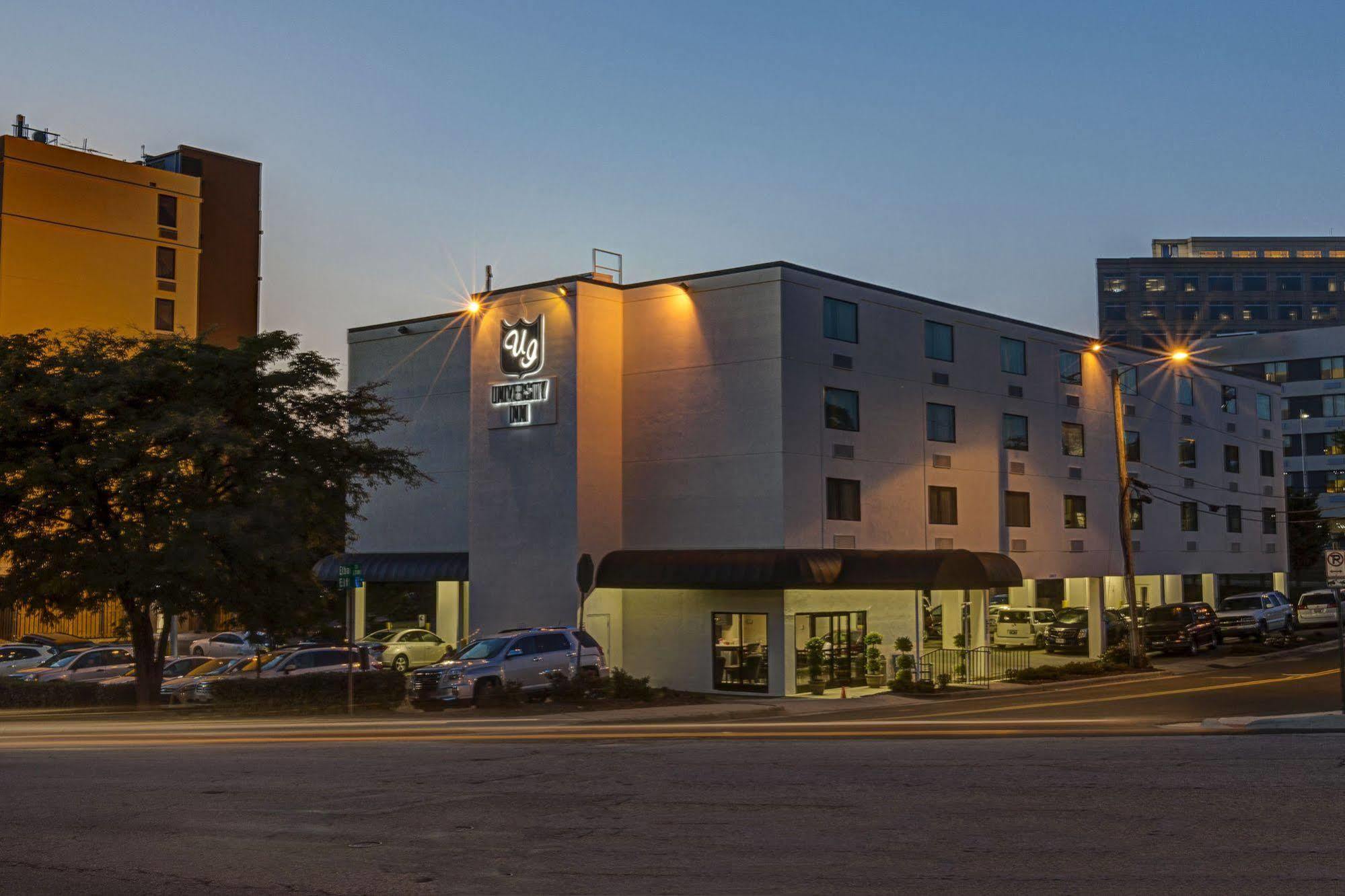 University Inn Duke Durham Exterior photo